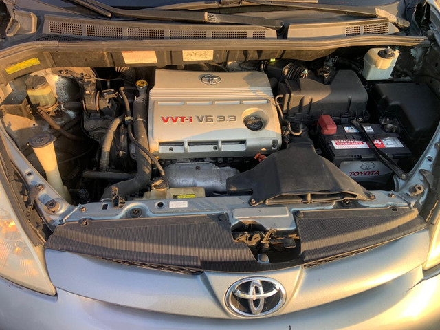 Toyota Sienna for sale in Cars & Trucks in City of Toronto - Image 3