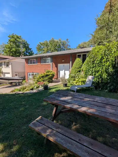 For Rent - Available mid-November (move in flexible) Lower unit of legal duplex at 52 Rennie Drive K...