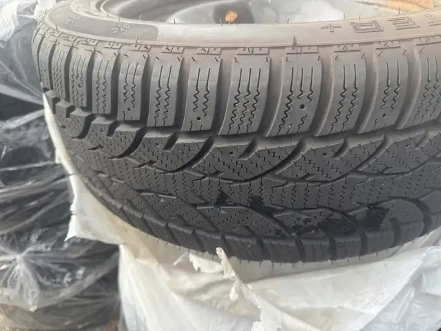 225/50/17 winter tires on rims for BMW in Tires & Rims in City of Toronto - Image 3