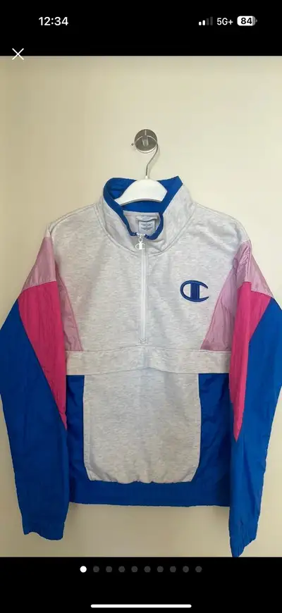 Retro Style Women's Jacket (Med) **FIXED PRICE **, View more