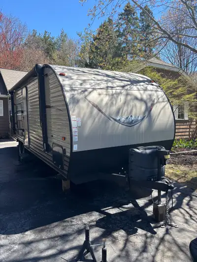 I'm selling my Cherokee 26BH travel trailer, a spacious and comfortable home on wheels perfect for f...