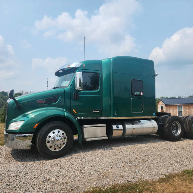 2019 Peterbilt 579 in Heavy Trucks in Kingston