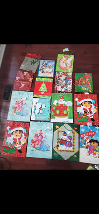 15pc Christmas gift bags assorted sizes 