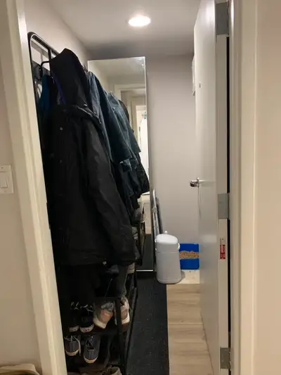 2 Bedroom, 1 Bath Apartment Available for Sublet – Penthouse Vibes! Rent: $1918/month – All amenitie...