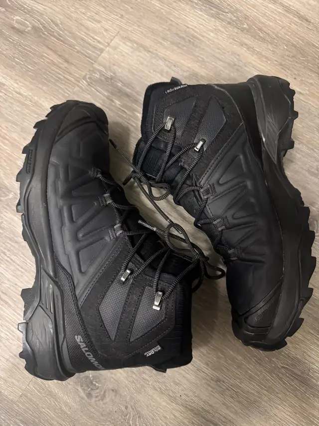 Salomon X Ultra Women’s Snowpilot Waterproof Winter Boots US 8 in Women's - Shoes in Calgary - Image 2