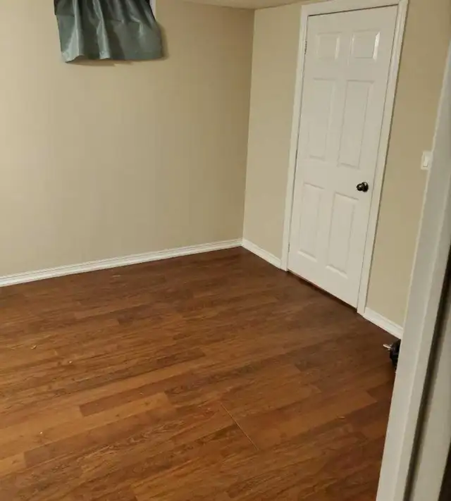 Roommate Wanted in Room Rentals & Roommates in Mississauga / Peel Region - Image 5