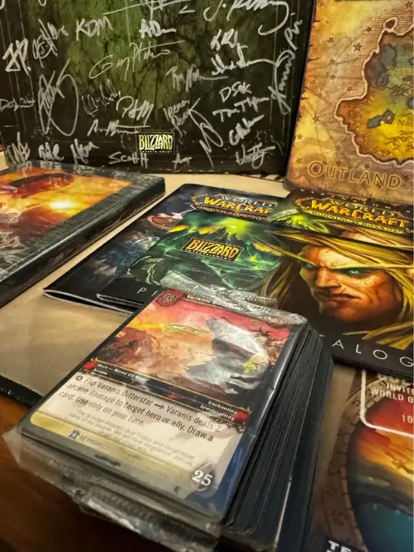 Signed Burning Crusade World of Warcraft Collector Edition in Arts & Collectibles in City of Toronto - Image 10