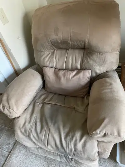 Reclining chair. $70.00