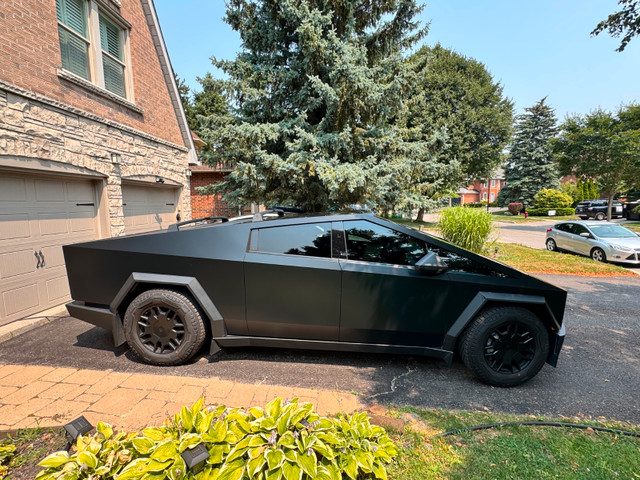 Cybertruck Cyberbeast Foundation Series in Excellent Condition in Cars & Trucks in City of Toronto
