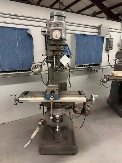 BRIDGEPORT SERIES I VERTICAL KNEE MILL MAKE: Bridgeport MODEL: Series I Vertical Mill (J-Head) POWER...