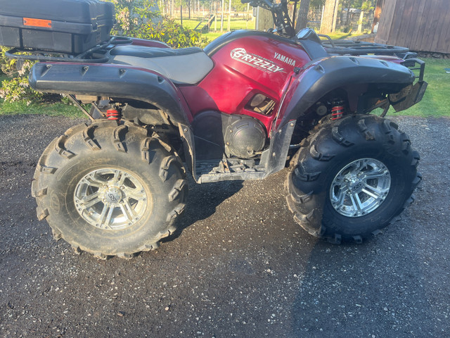 2011 grizzly 700 in ATVs in Comox / Courtenay / Cumberland - Image 2