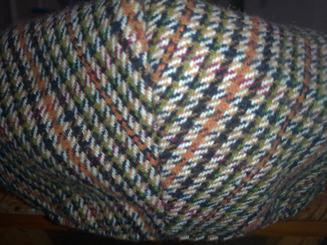 Flat Cap Striped- New- L/XL in Men's in St. Catharines - Image 2
