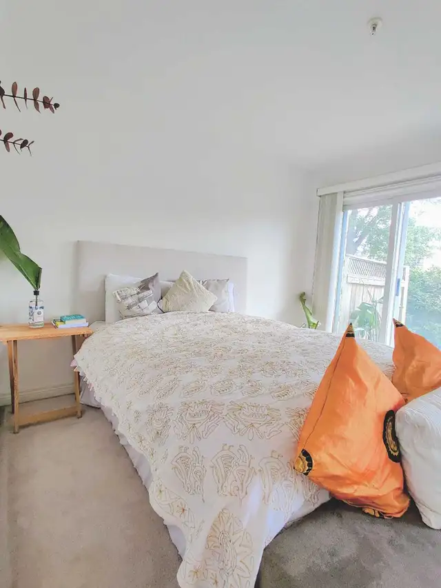 Toronto Winter Retreat! Cosy Fireplace + Warm Vibes! in Ontario in Canada - Image 3