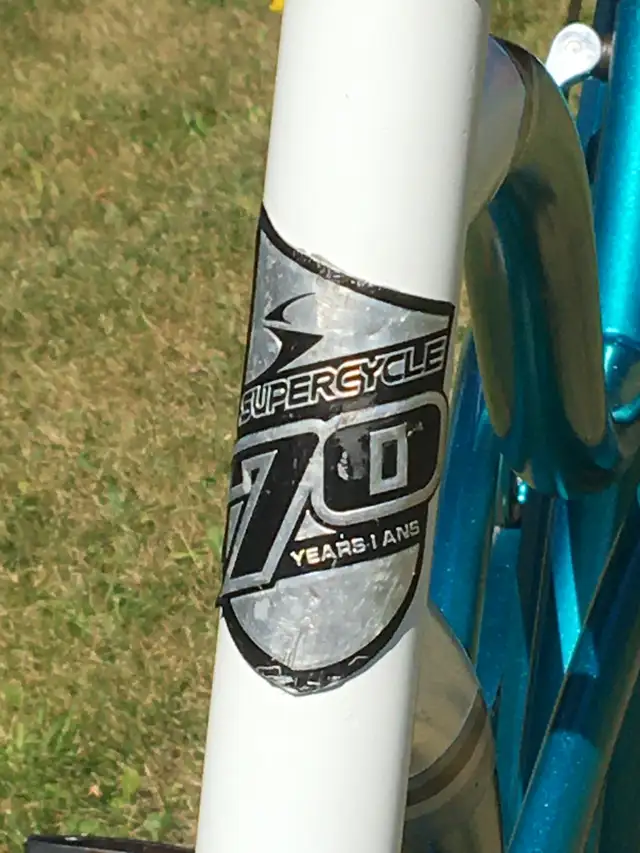 **REDUCED** 70th ANNIVERSARY EDITION CRUISER BIKE in Cruiser, Commuter & Hybrid in Moncton - Image 4