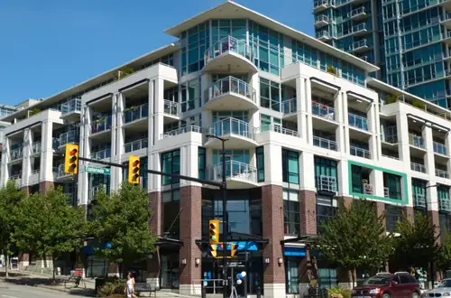 Welcome to 100 East Esplanade, located in the heart of vibrant Lower Lonsdale in North Vancouver. Th...