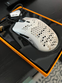 Glorious Model O- Wired RGB Gaming Mouse, Matte White USED