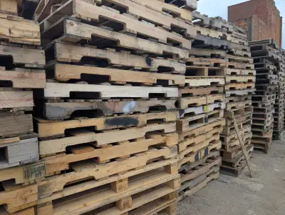 48" x 40" 4 Way Pallets - GRADE A - LTL & Truck load quantities, View more