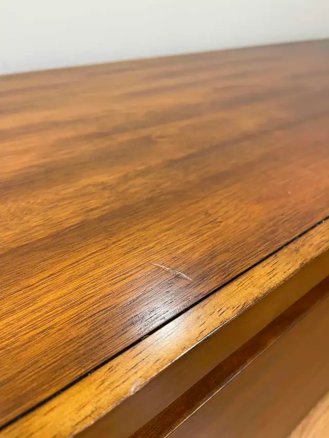 Napa River Furnishings Dawson Aromatic Cedar Lined Blanket Chest in Dressers & Wardrobes in Oshawa / Durham Region - Image 4