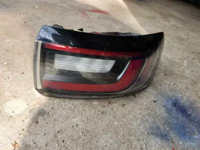 Passenger side taillight No cracks or scratches Will deliver within reasonable distance