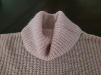 NEW Samuel & Co. Cropped Sweater. Size L. Loose Fit. Italy.