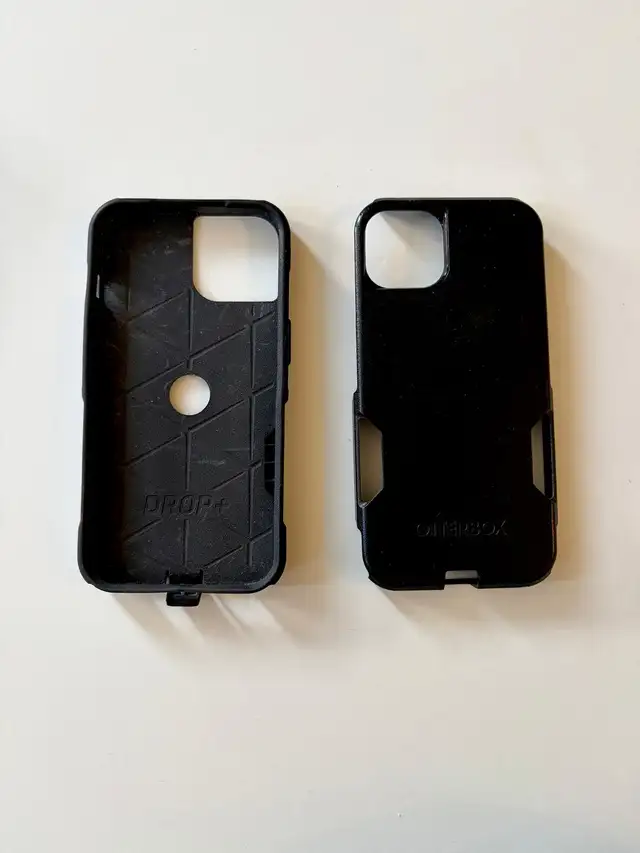 Iphone 14 comes with Otterbox Case - if listed it is available64728171565443124