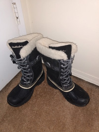 Ladies wind river warm winter boots 