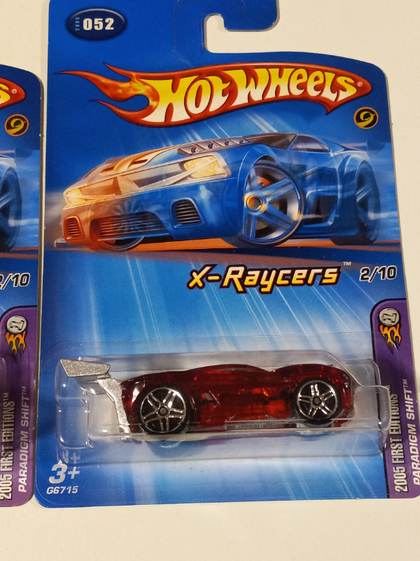 Hot Wheels HTF Paradigm Shift Clear Red and Orange lot 2 in Toys & Games in Trenton - Image 2