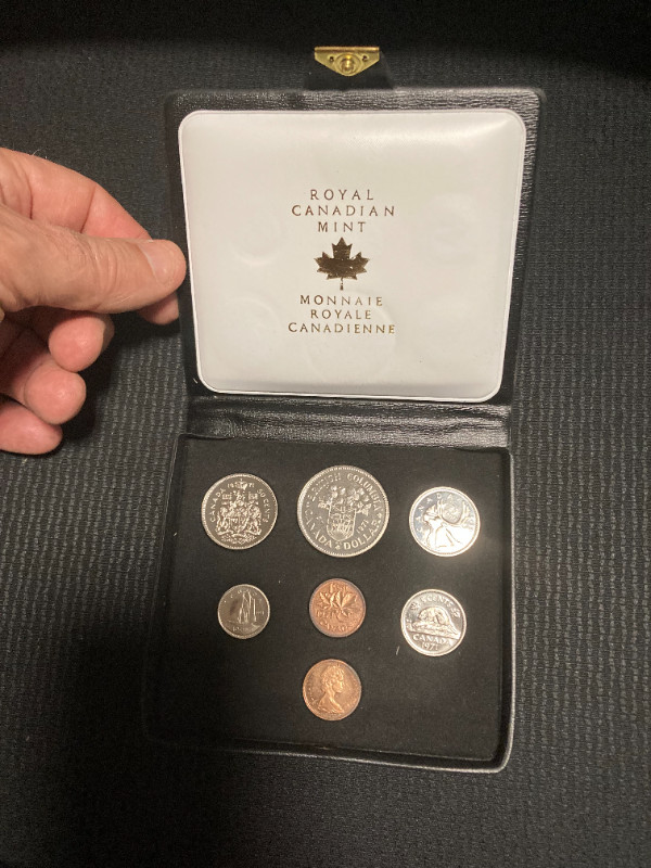 CANADA 1871-1971 BRITISH COLUMBIA 7 PIECE PROOF SET-LEATHER CASE in Arts & Collectibles in Cole Harbour