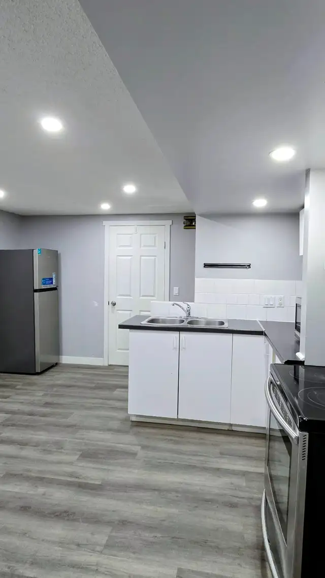 1 Bed 1 Bath Basement Suite in Penbrooke Meadows