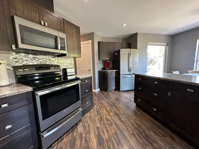 3 Bed 2 bath spacious open-plan furnished home for rent Nov 15th in Long Term Rentals in Terrace - Image 20