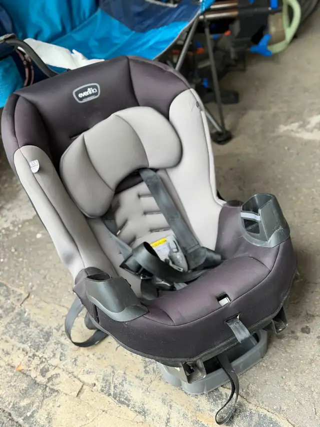 Baby Stroller, High Chair and Carseats in Strollers, Carriers & Car Seats in Ottawa - Image 3