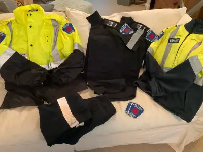 Loyalist College Paramedic Uniform size Small/Med, View more