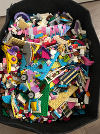 LEGO - 21lbs - Huge bundle - LEGO Friends - Girls themed