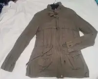 Khaki jacket / veste (S or M size)