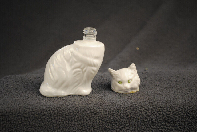 Vintage 1970s Avon Persian Cat Topaze Cologne in Health & Special Needs in Saint John - Image 2