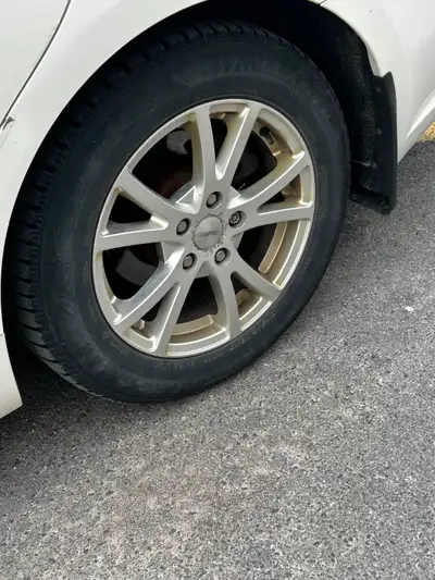 215/60R16 winter tires mounted on Rims. Includes Rims and Michelin tire bags. Will fit vehicles list...