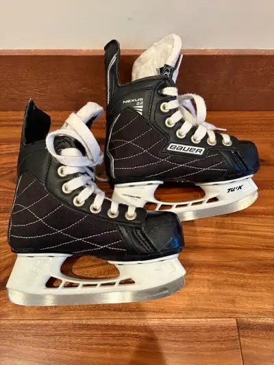 Bauer Nexus 22 Size Y10, View more