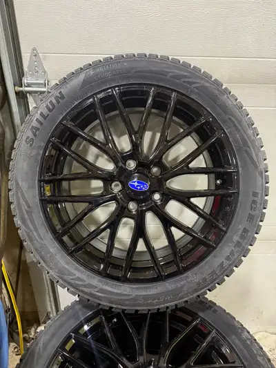 Set of 4 4- rims 17x7 4 - mounted and balanced tires 235/45R/17 1800$