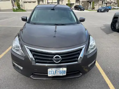 2013 Nissan Altima (Being Sold As-Is) 