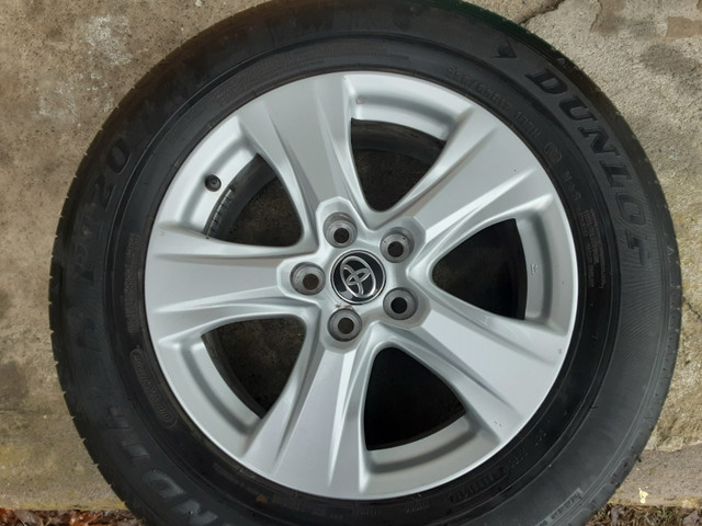 4 roues RAV4 avec pneus Dunlop Grandtrek PT20 225/65 R17 dans Pneus et jantes  à Longueuil/Rive Sud