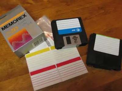 Pack de 10 disquette / floppy disk, View more
