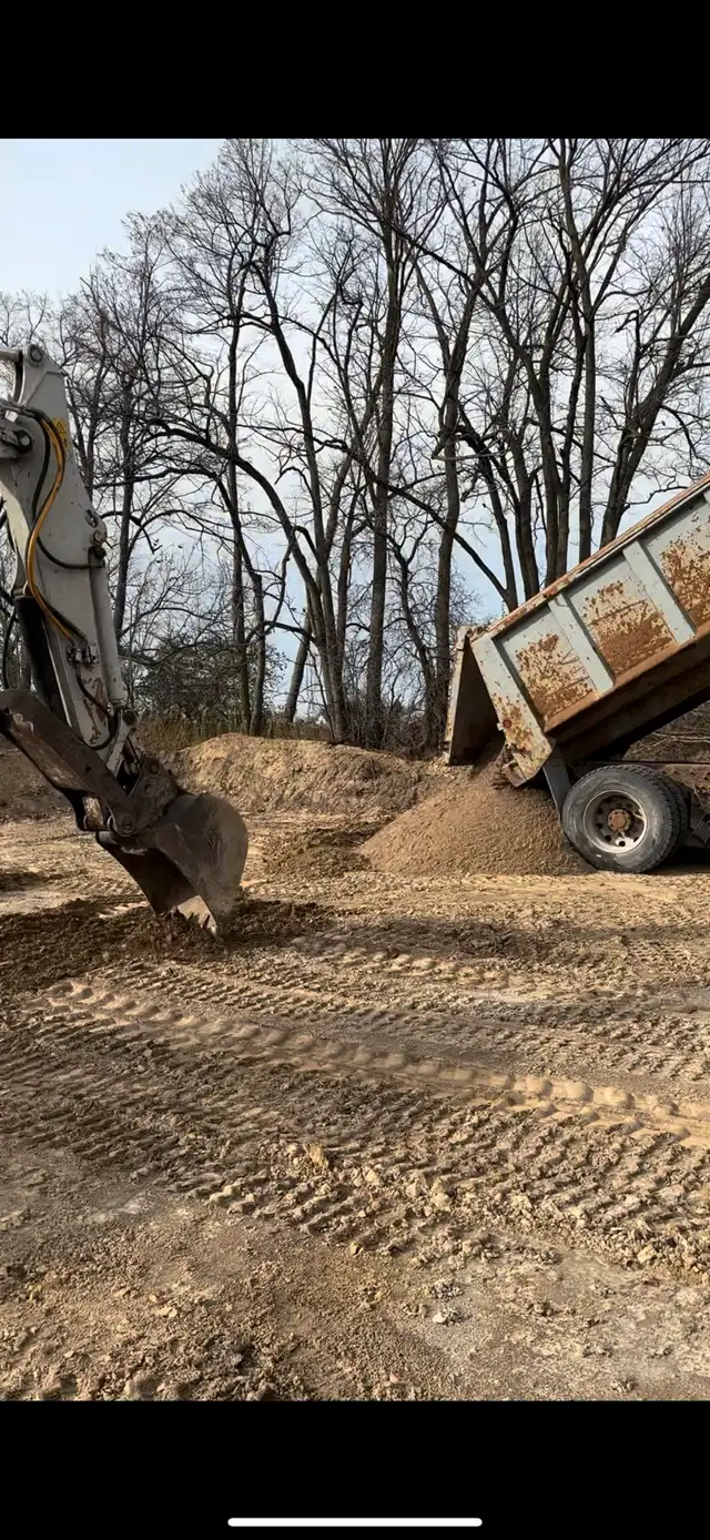 *Excavation Machines and Operator for Hire Demolition*63005662439297122