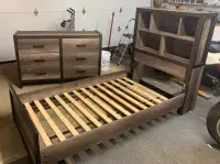 Kids Twin bed and 6 drawer set