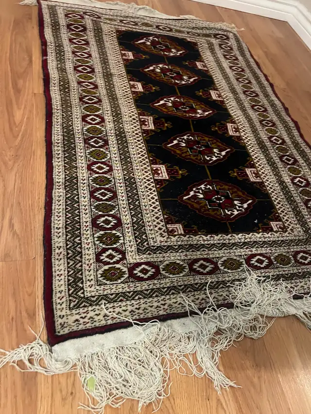1 set of persian area rugs  in Rugs, Carpets & Runners in Markham / York Region - Image 3