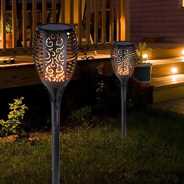 2pcs Solar Light Control Solar Flame Light Dance Flame in Outdoor Lighting in City of Toronto - Image 8