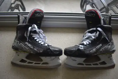  BAUER HYPERLITE X – HOCKEY SKATES / PATINS DE HOCKEY USAGÉS., View more