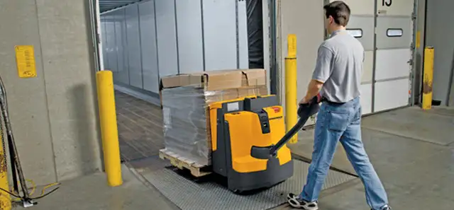 FORKLIFT TRAINING AND RECERTIFICATION439247737759344644