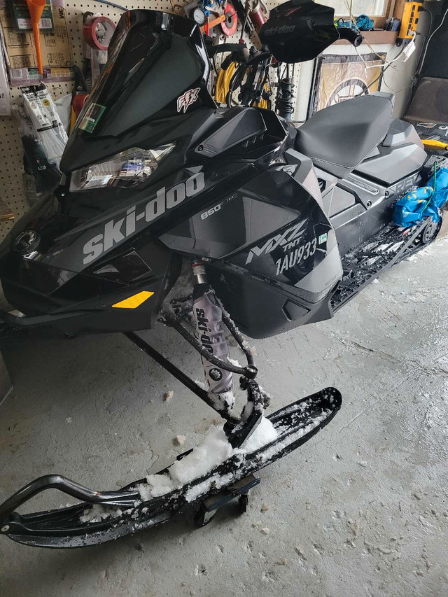 Skidoo mxz tnt  in Snowmobiles Parts, Trailers & Accessories in Kingston - Image 3