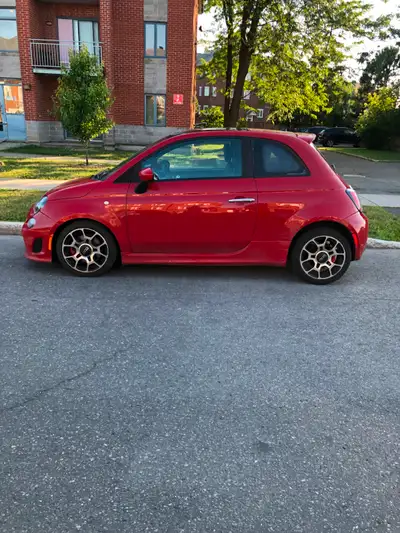 NOT AN ABARTH, Rear Axle makes noise, for more information please call 514-813-1309