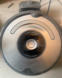 iRobot roomba vacuum cleaner working condition for sale